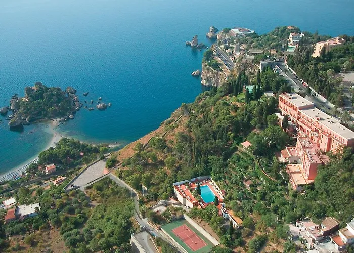 Hotel a Taormina 5 stelle: soggiorno di lusso in Sicilia