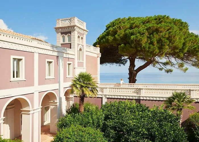Migliori hotel a Tropea sul mare: Scopri le opzioni di soggiorno ideali per una vacanza indimenticabile