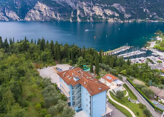 Incantevole Hotel sul Lago di Garda